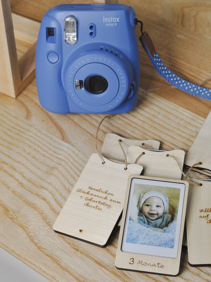 12 months photo frames